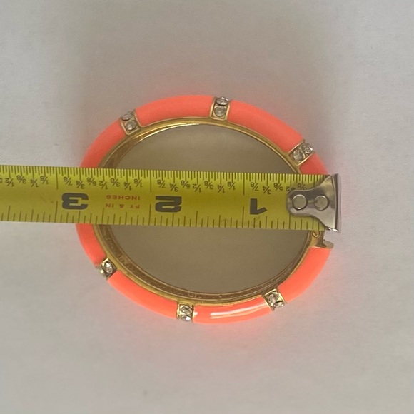 J.CREW ORANGE ENAMEL & RHINESTONE OVAL BANGLE HINGED BRACELET - Picture 10 of 13